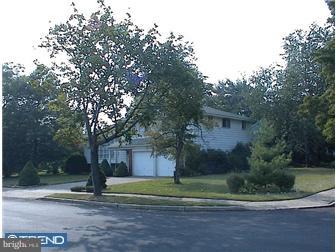 707 Hilltop Road Cinnaminson, NJ 08077 - Photo 2 of 12 Exterior Front