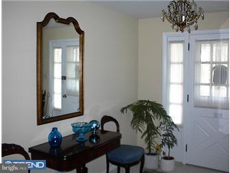 707 Hilltop Road Cinnaminson, NJ 08077 - Photo 4 of 12 View