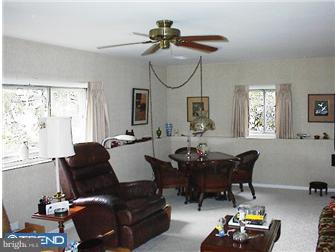 707 Hilltop Road Cinnaminson, NJ 08077 - Photo 10 of 12 Family Room