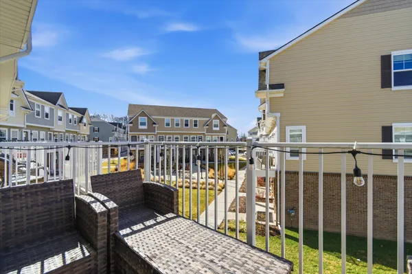 $329,900 | 617 Anne Avenue, Brighton, MI 48116