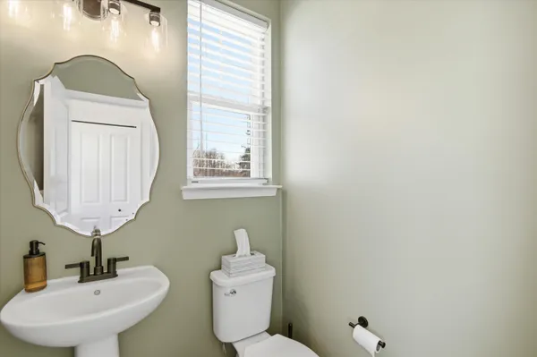 $329,900 | 617 Anne Avenue, Brighton, MI 48116