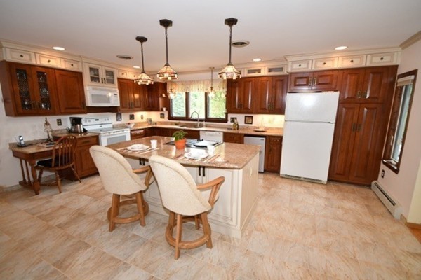 15 Silvermine Road Boxford, MA 01921 - Photo 6 of 30 Gallery Image 6