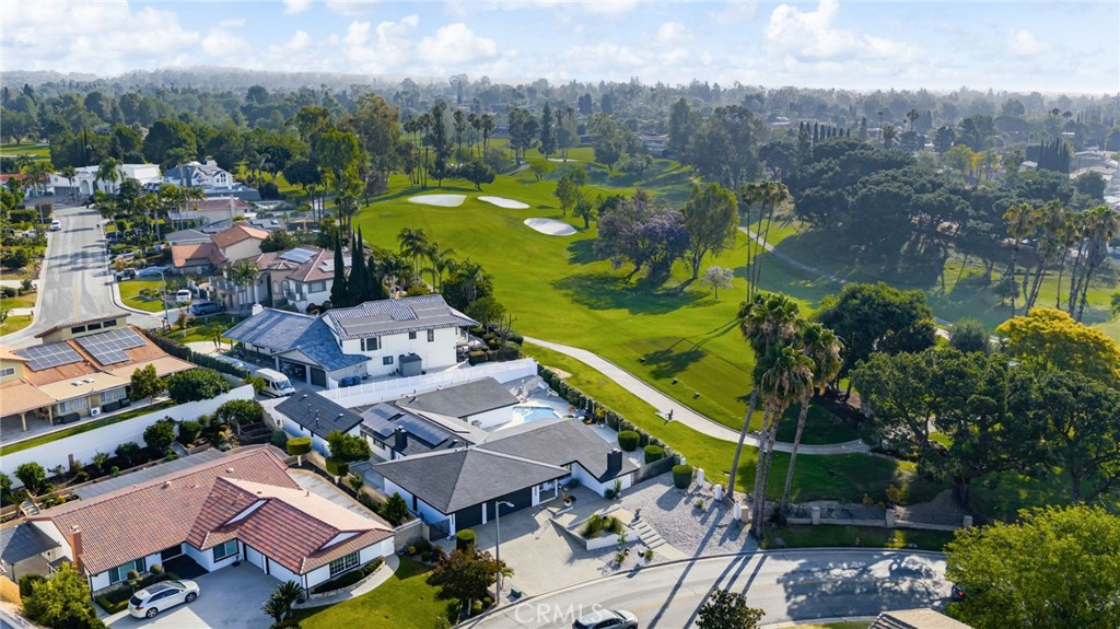 8601 Links Road Buena Park, CA 90621 - Photo 70 of 75 Hop over to the 5th hole!