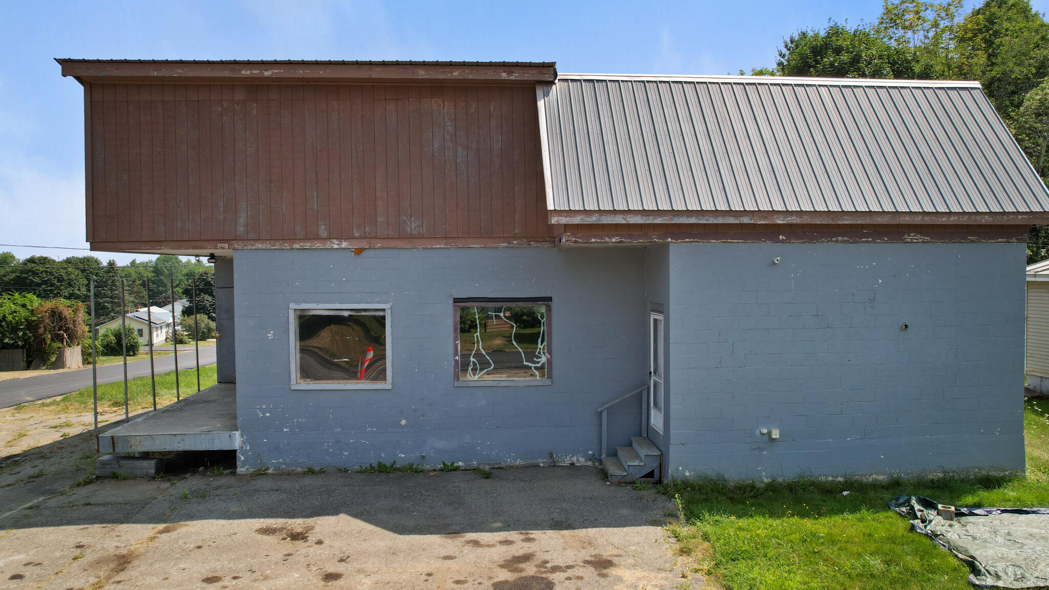 47 Bray Avenue Fairfield, ME 04937 - Photo 15 of 36 dji_fly_20250808_123252_378_175467081478