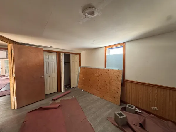 $147,500 | 47 Bray Avenue, Fairfield, ME 04937