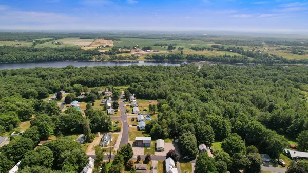 $147,500 | 47 Bray Avenue, Fairfield, ME 04937