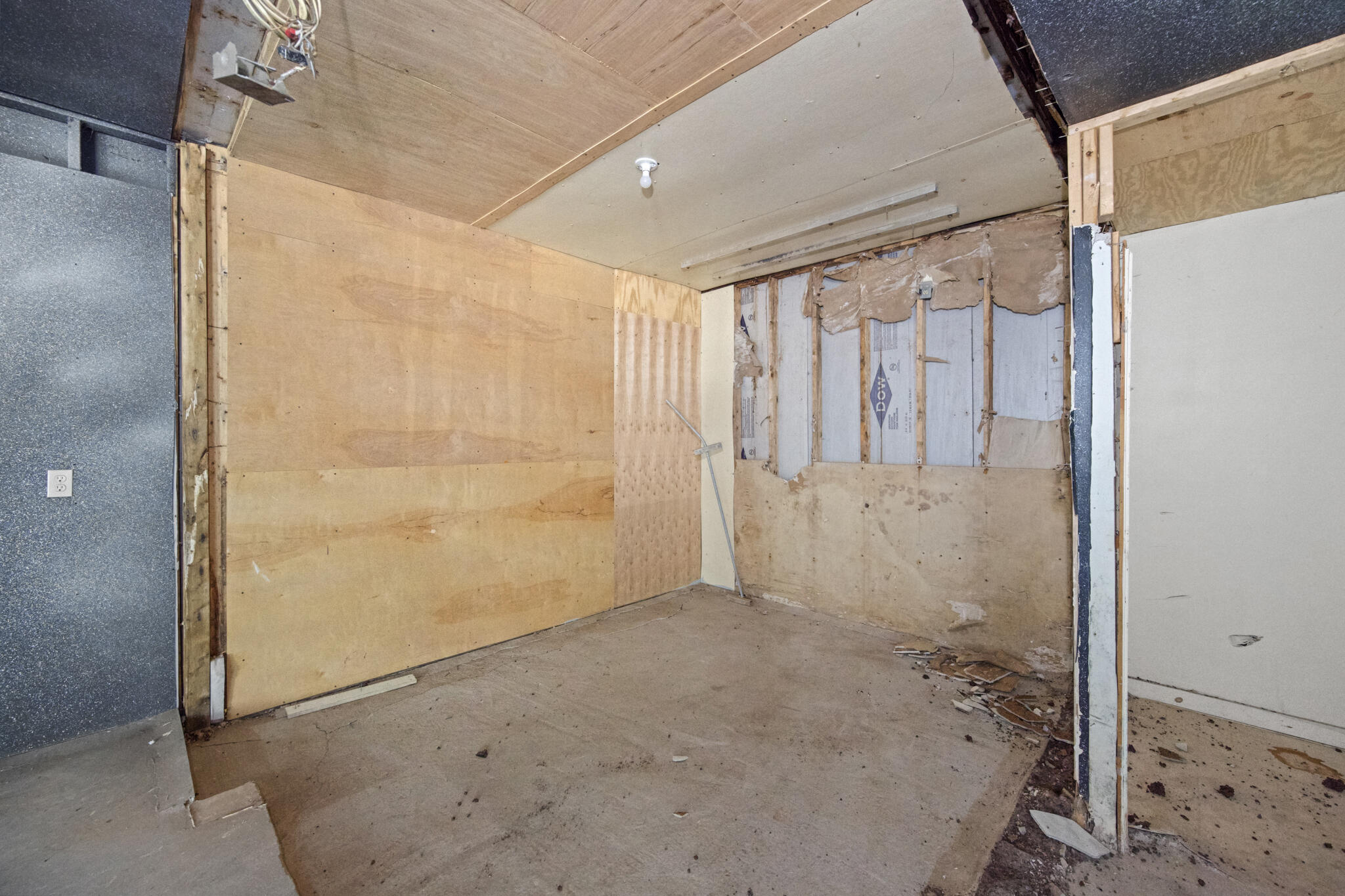 47 Bray Avenue Fairfield, ME 04937 - Photo 32 of 36 DSC_1413