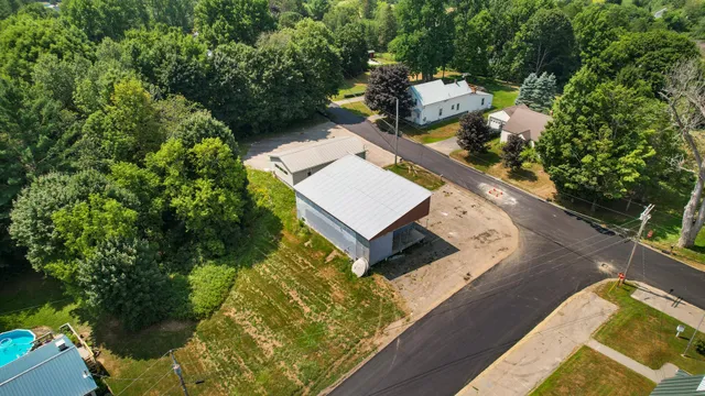 $199,000 | 47 Bray Avenue, Fairfield, ME 04937