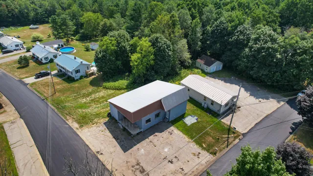 $199,000 | 47 Bray Avenue, Fairfield, ME 04937