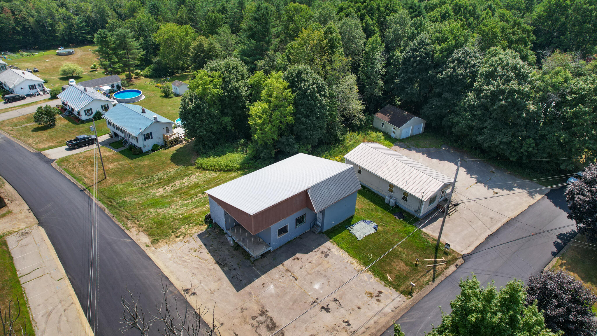 47 Bray Avenue Fairfield, ME 04937 - Photo 8 of 36 dji_fly_20250808_123142_367_175467082855
