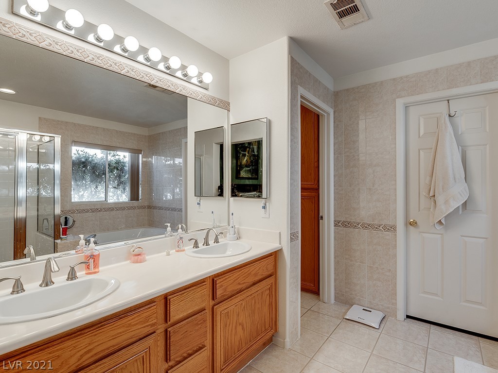 739 Roddenberry Avenue Las Vegas, NV 89123 - Photo 30 of 45