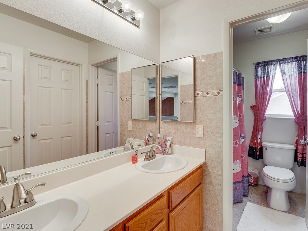 739 Roddenberry Avenue Las Vegas, NV 89123 - Photo 33 of 45