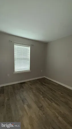 $1,795 | 23 Landis Court, Falling Waters, WV 25419