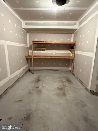 $1,795 | 23 Landis Court, Falling Waters, WV 25419