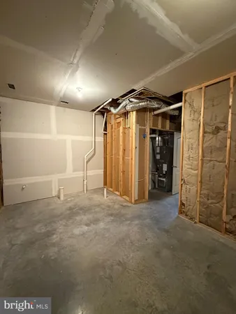 $1,795 | 23 Landis Court, Falling Waters, WV 25419