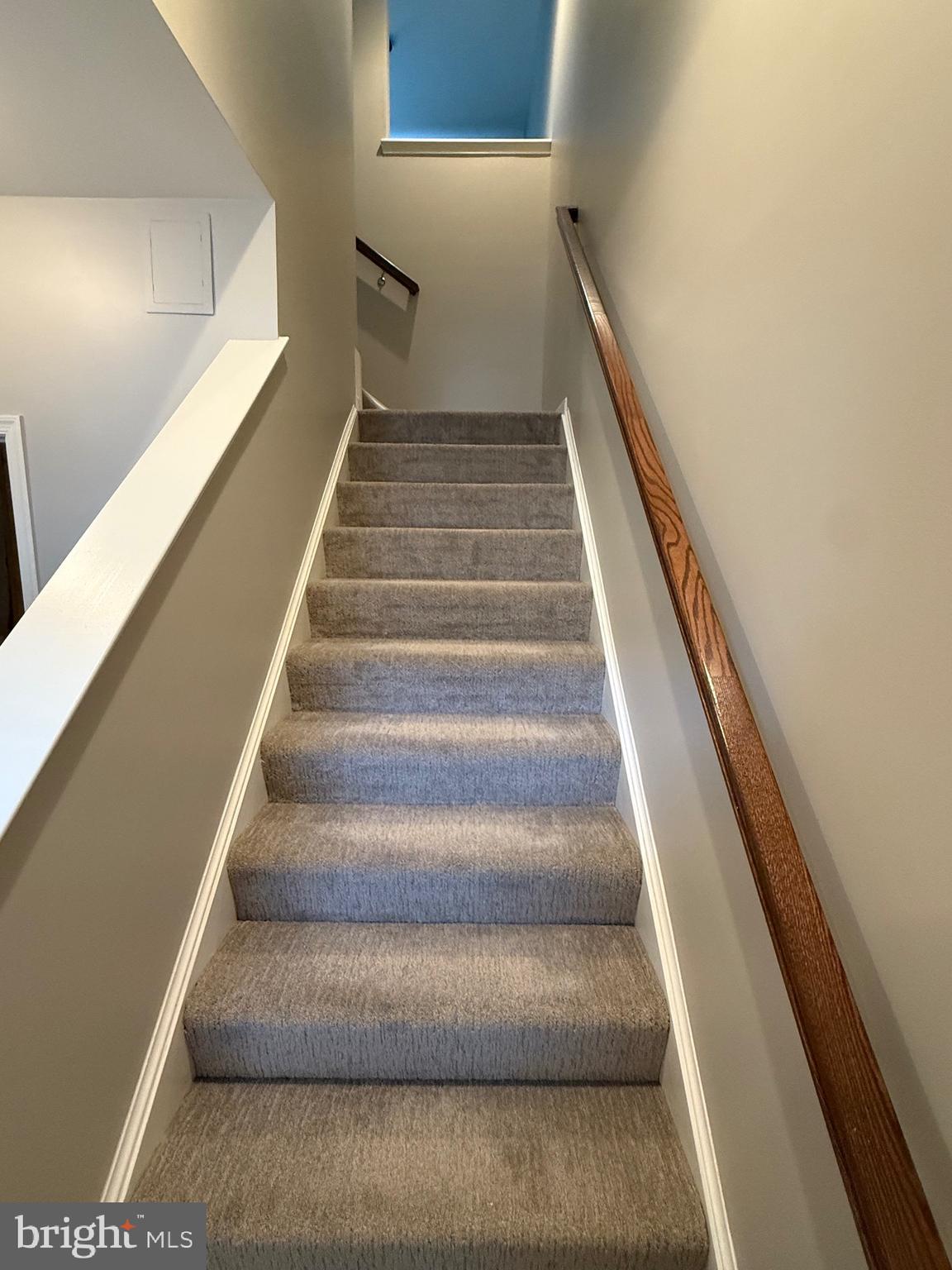 23 Landis Court Falling Waters, WV 25419 - Photo 6 of 45 a view of entryway