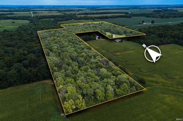 $475,000 | 444 North Dry Run Road, Veedersburg, IN 47987