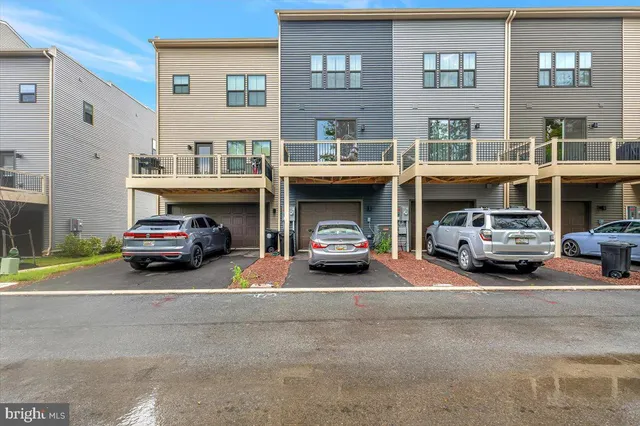 a car parked in front of a building