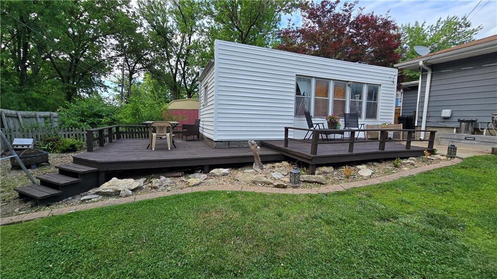 1406 Burnam Road Chillicothe, MO 64601 - Photo 4 of 26