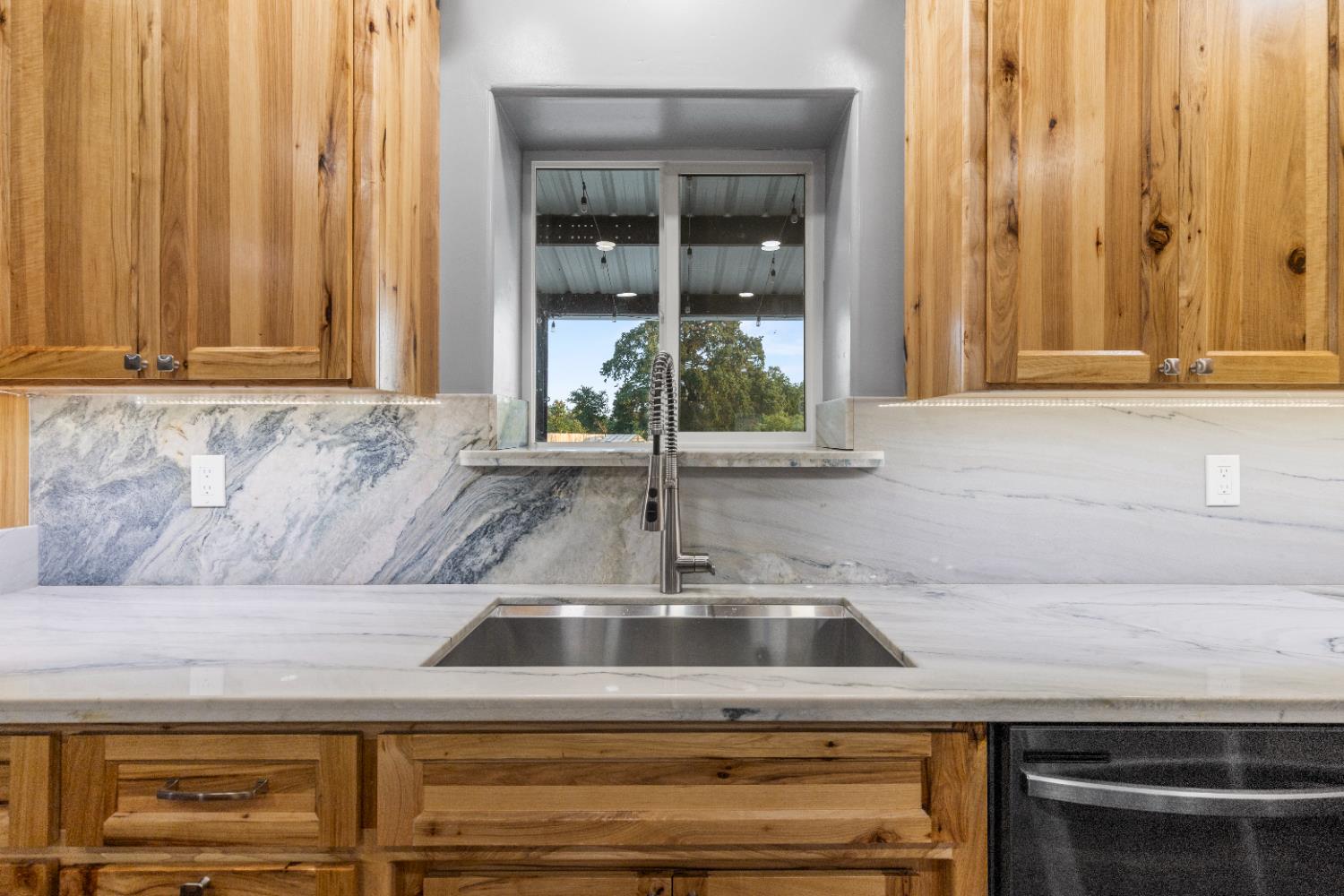 11369 Loma Rica Road Marysville, CA 95901 - Photo 14 of 64