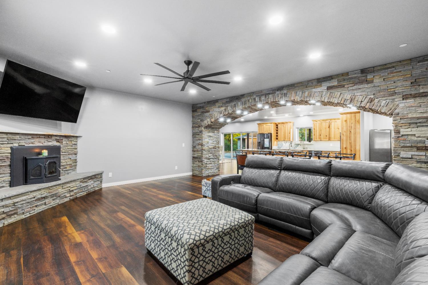 11369 Loma Rica Road Marysville, CA 95901 - Photo 6 of 64