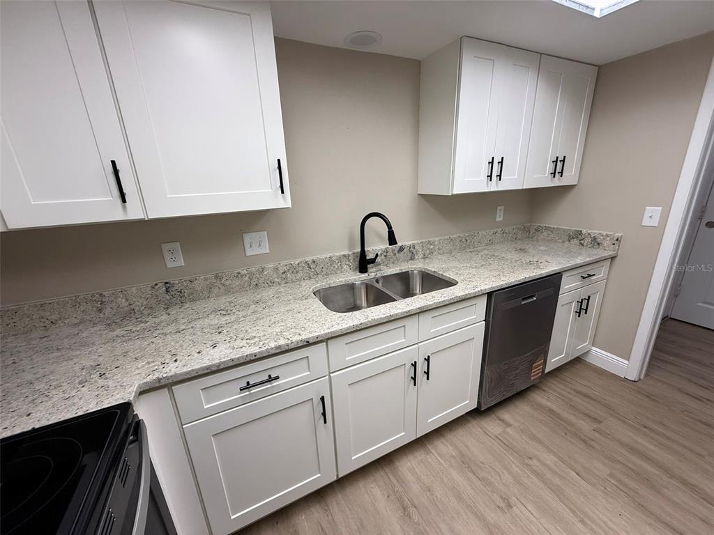 3111 Riverside Drive, Unit A Punta Gorda, FL 33950 - Photo 5 of 15