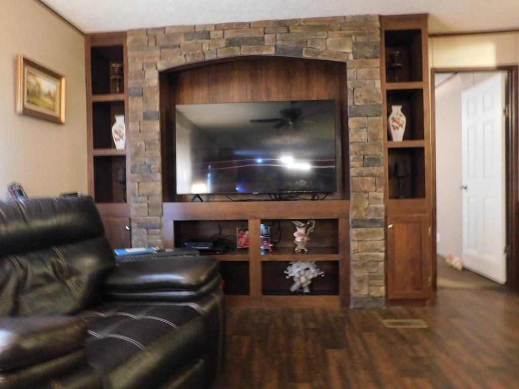 227 Sunshine Lane Decatur, TN 37322 - Photo 6 of 35 Gallery Image 6