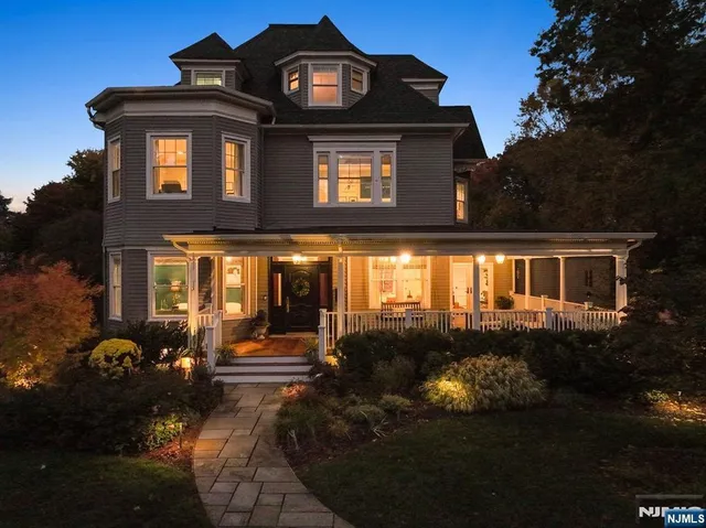 $2,725,000 | 363 Park Street, Montclair, NJ 07043