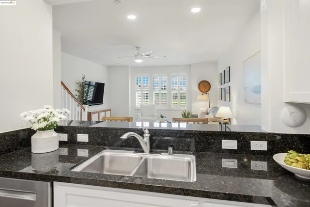 $639,000 | 6019 Old Quarry Loop, Oakland, CA 94605