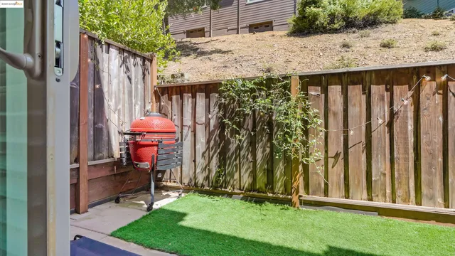 $639,000 | 6019 Old Quarry Loop, Oakland, CA 94605