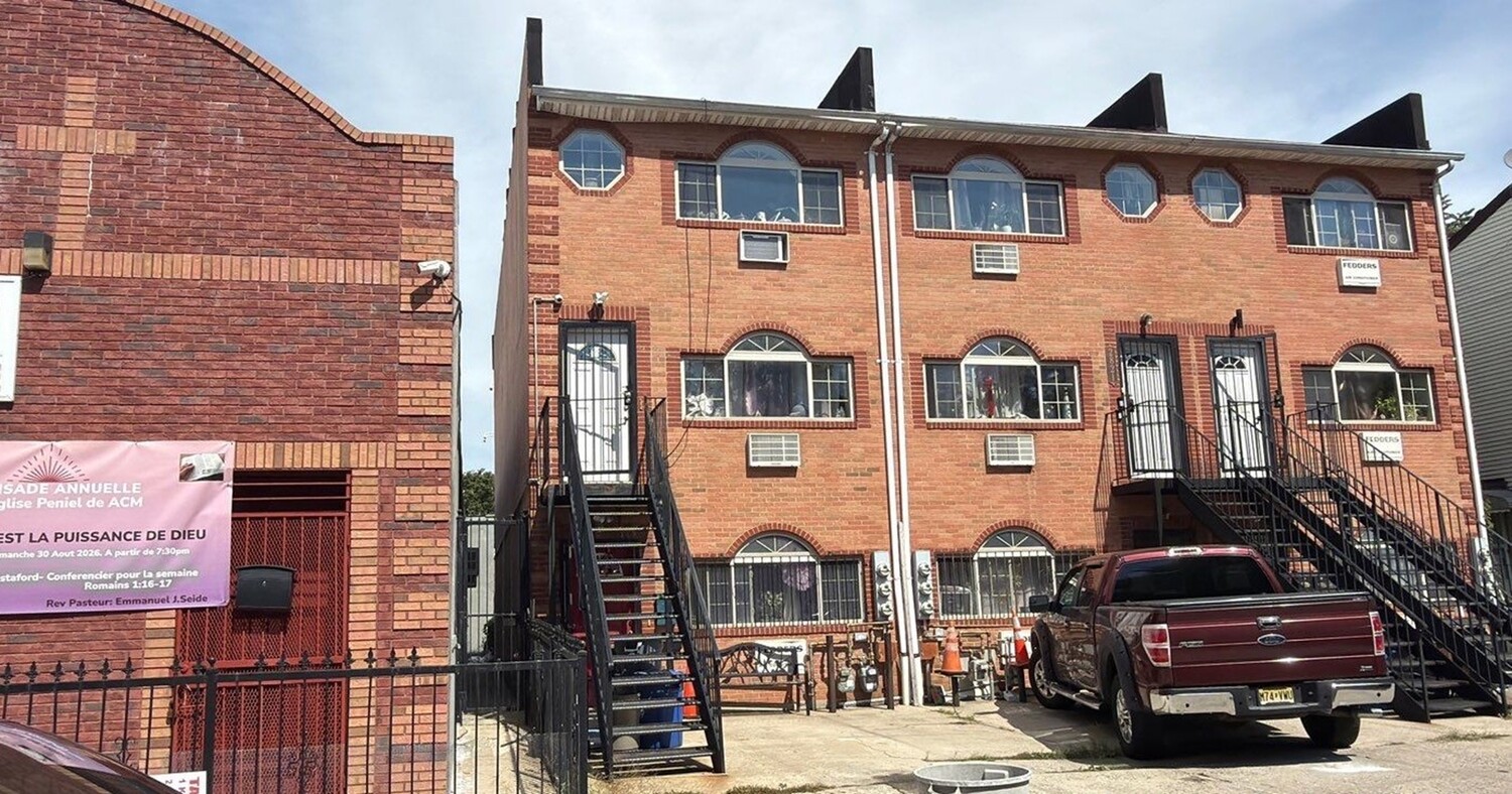 2819 Albemarle Road Brooklyn, NY 11226 - Photo 2 of 6 Gallery Image 2