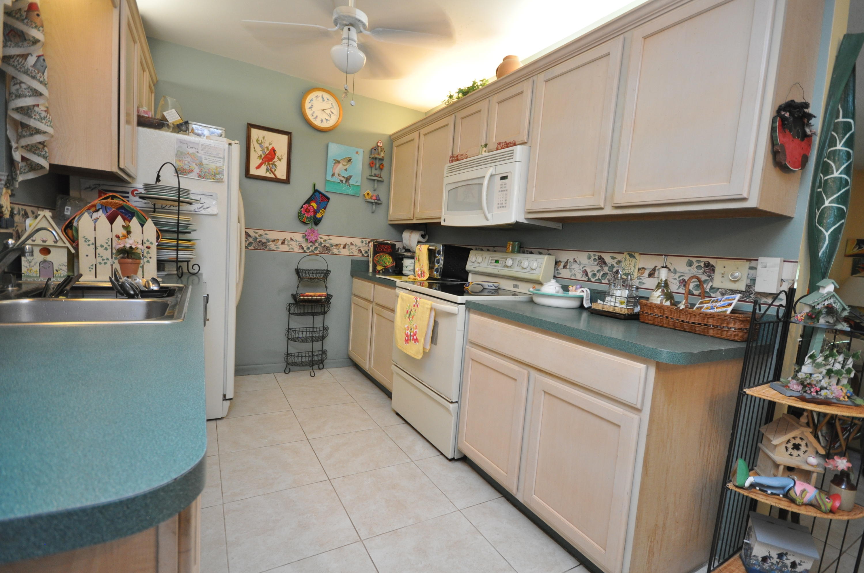 67 Andros Road Palm Springs, FL 33461 - Photo 4 of 12 Kitchen 1