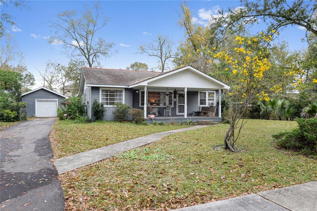 738 Celeste Avenue River Ridge, LA 70123 - Photo 1 of 15 Gallery Image 1