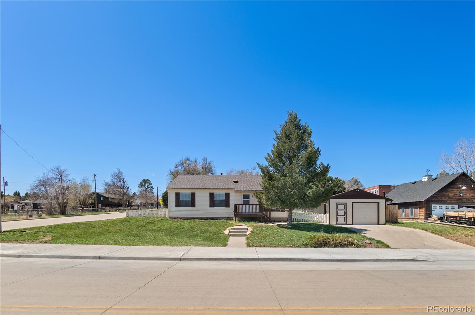 653 Main Street Elizabeth, CO 80107 - Photo 8 of 36