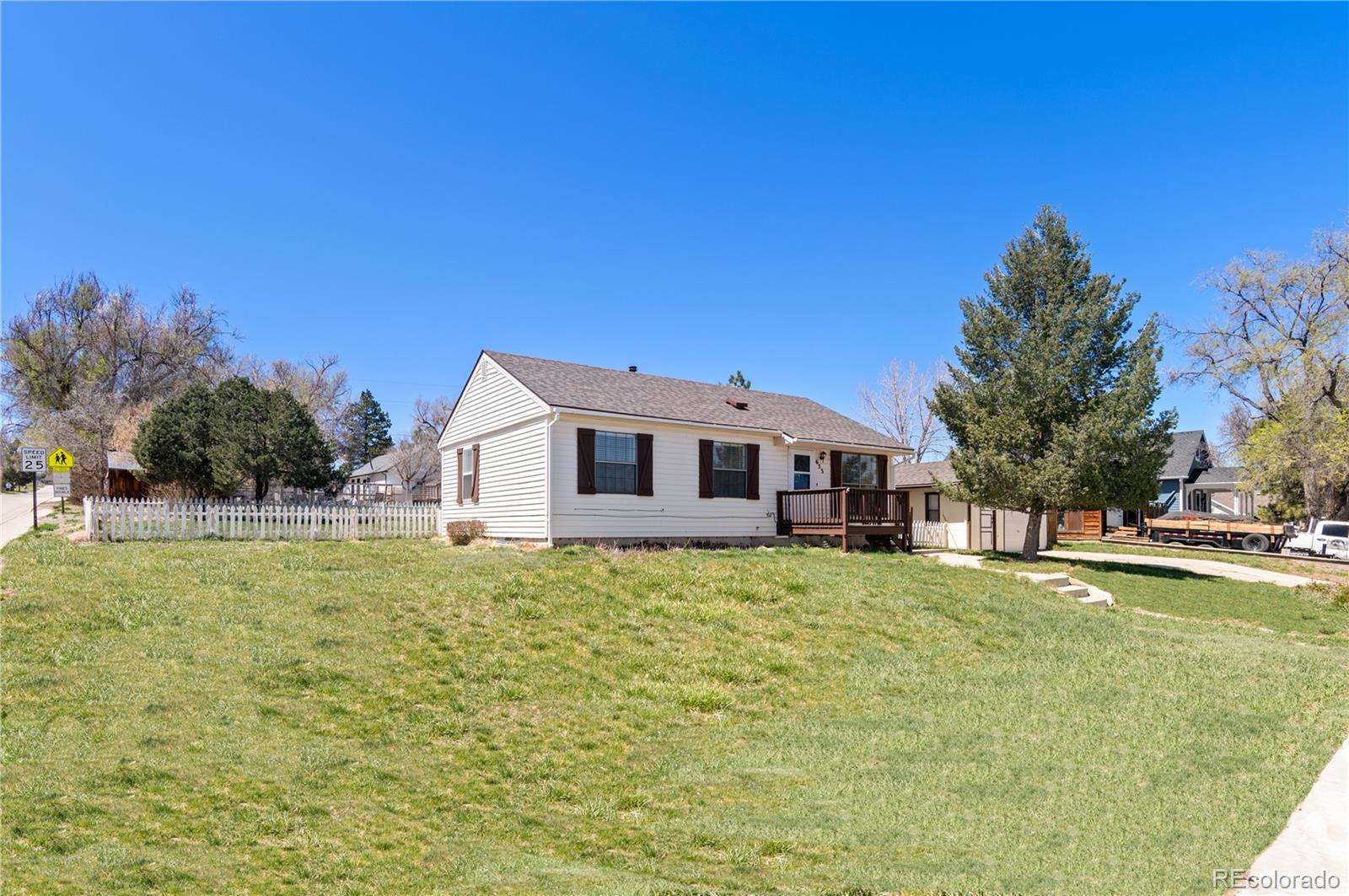 653 Main Street Elizabeth, CO 80107 - Photo 9 of 36