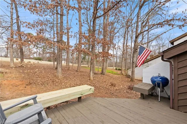 $235,000 | 33 Lantern Lane, Lexington, NC 27295