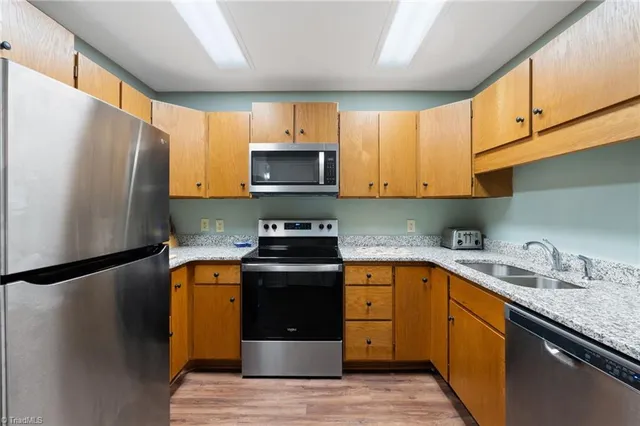 $235,000 | 33 Lantern Lane, Lexington, NC 27295