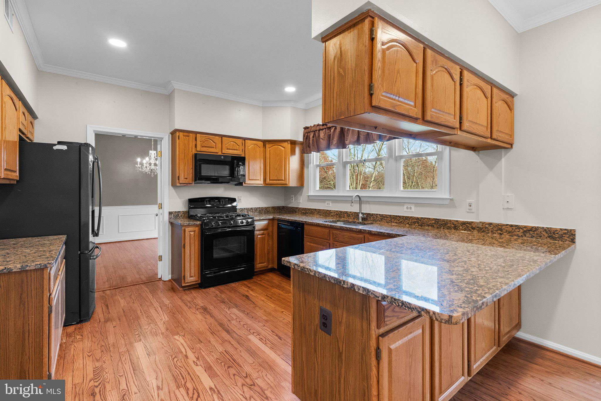 9716 Huntmaster Road Gaithersburg, MD 20882 - Photo 11 of 55