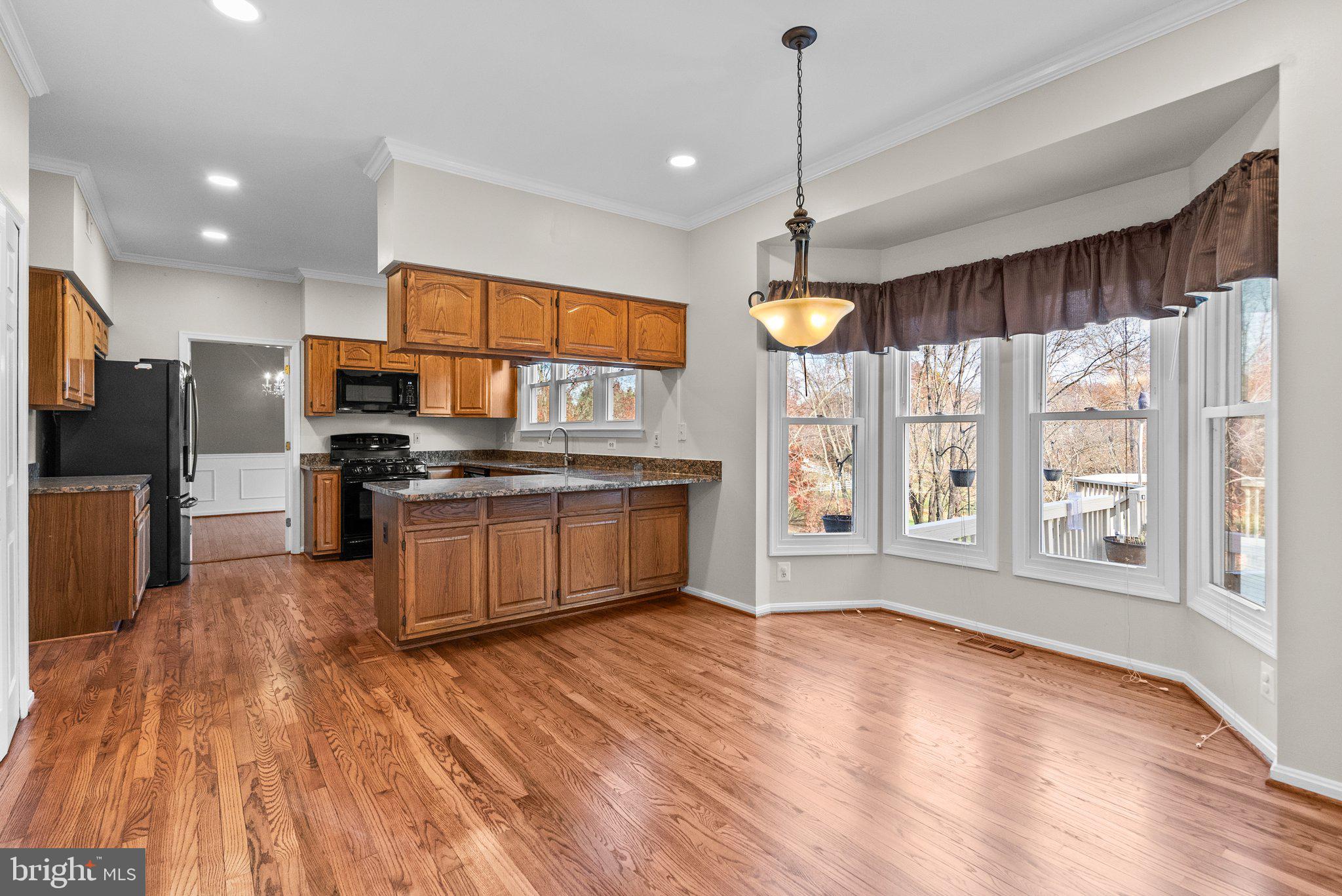 9716 Huntmaster Road Gaithersburg, MD 20882 - Photo 13 of 55