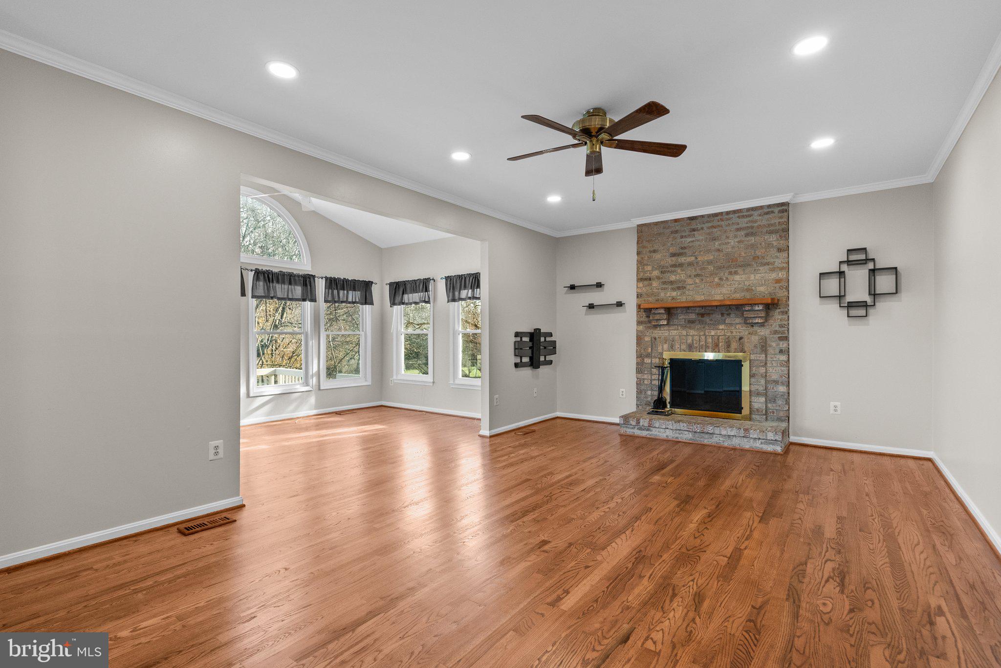 9716 Huntmaster Road Gaithersburg, MD 20882 - Photo 15 of 55