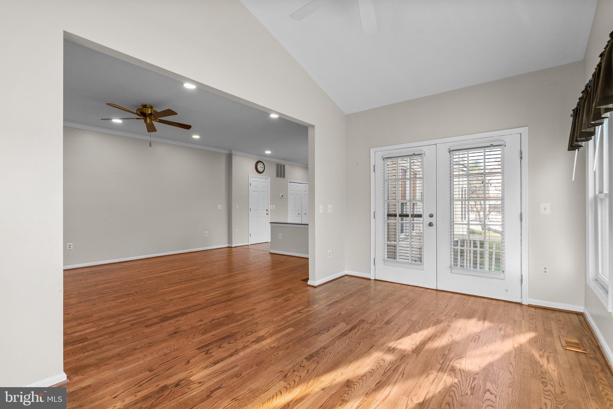 9716 Huntmaster Road Gaithersburg, MD 20882 - Photo 18 of 55