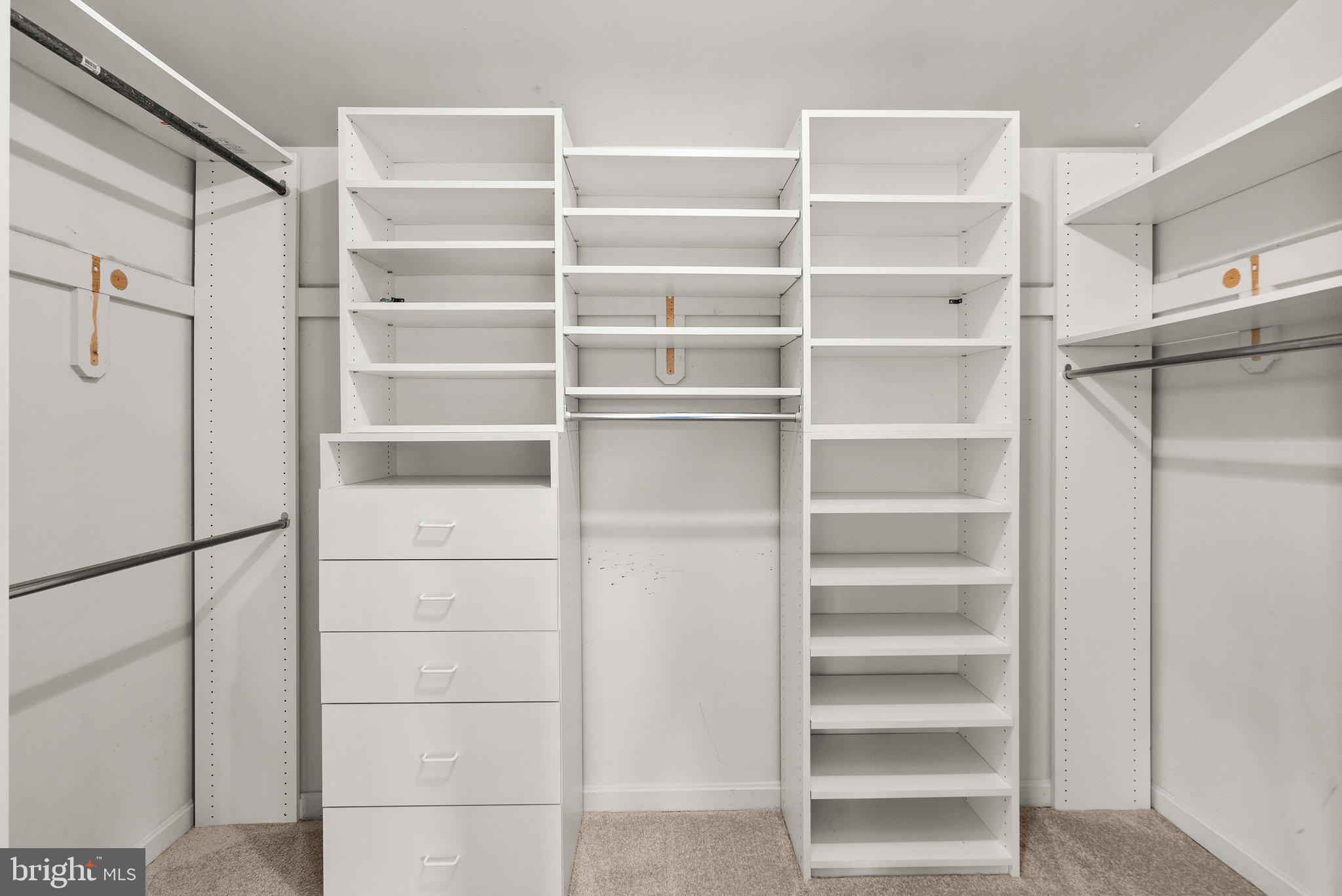 9716 Huntmaster Road Gaithersburg, MD 20882 - Photo 28 of 55