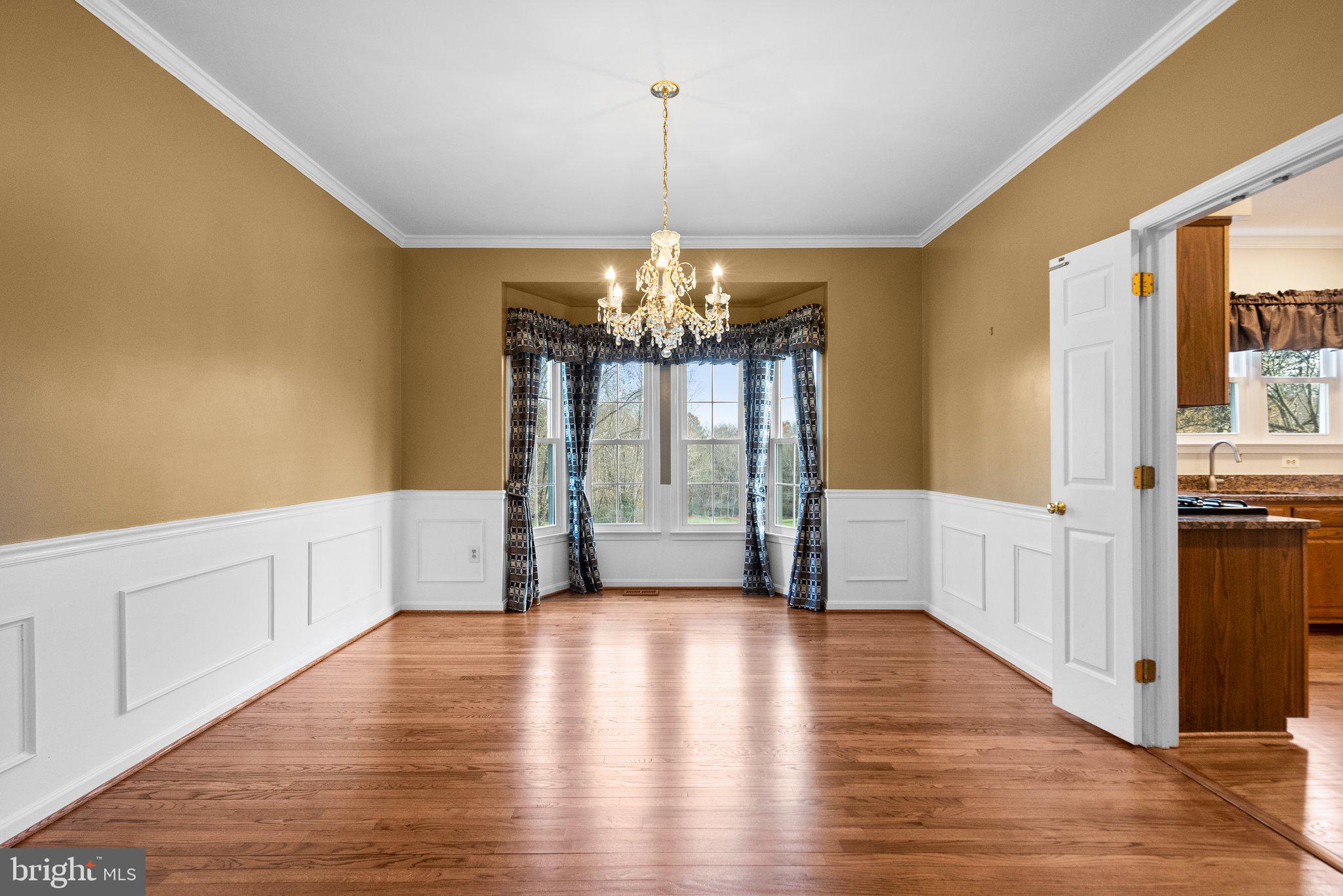 9716 Huntmaster Road Gaithersburg, MD 20882 - Photo 7 of 55