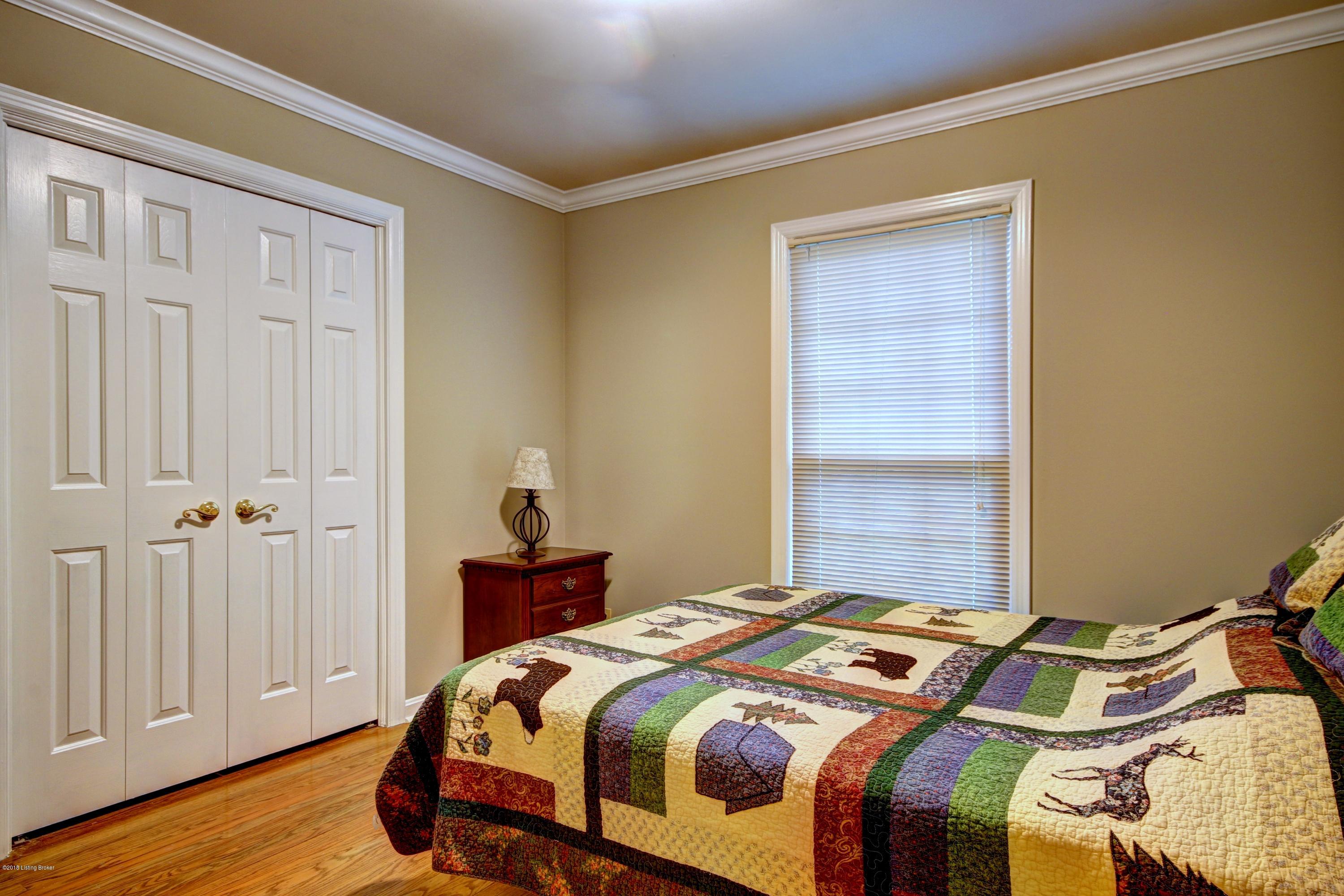 6400 Watch Hill Road Louisville, KY 40228 - Photo 13 of 27 A Watchill #22
