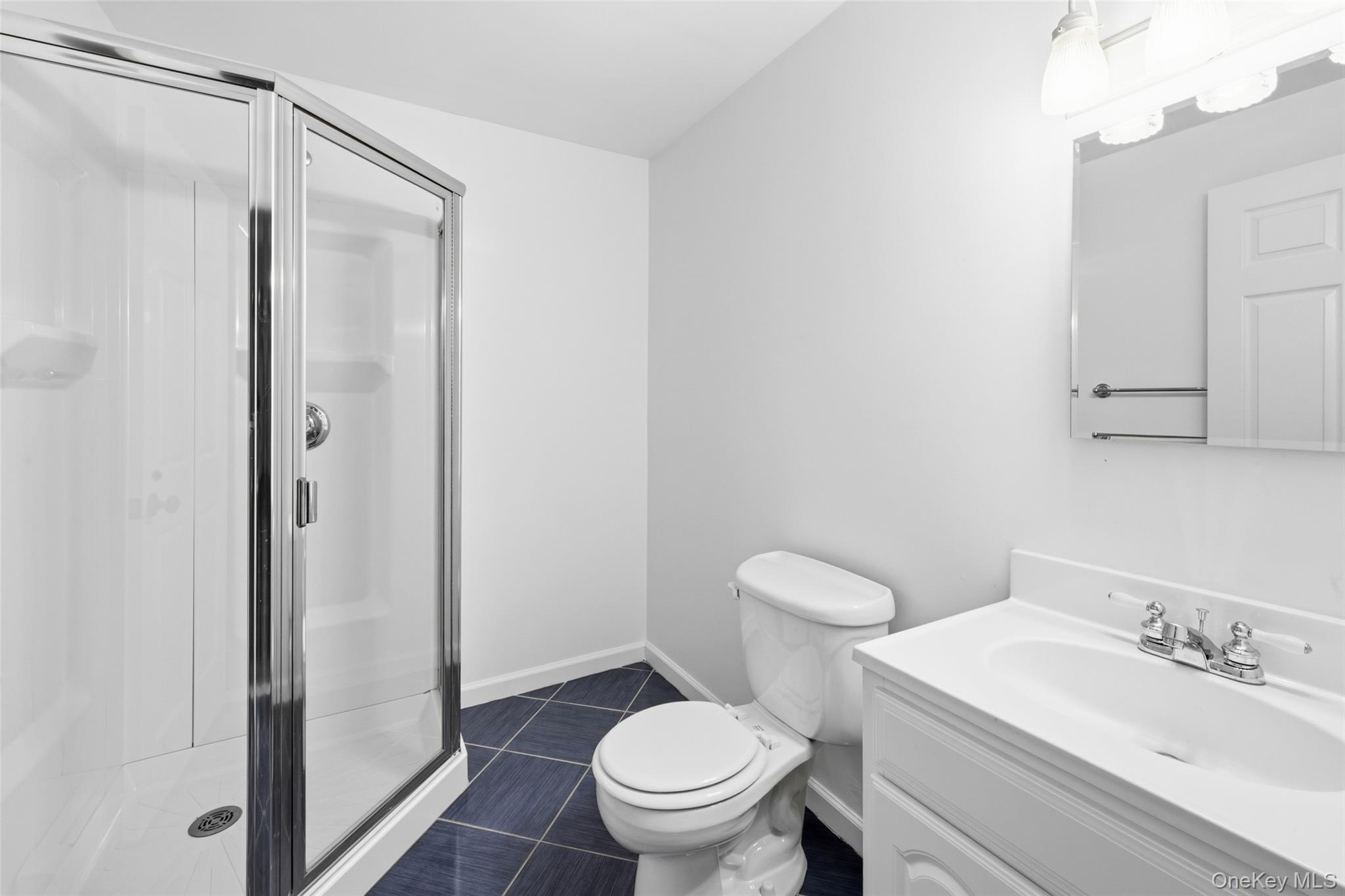 40 Bellefair Road Rye Brook, NY 10573 - Photo 31 of 43 Lower Level full bath