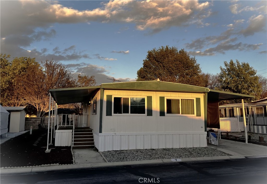 9391 California Avenue, Unit 7 Riverside, CA 92503 - Photo 14 of 14