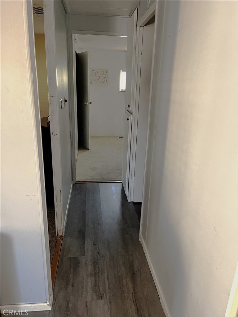 9391 California Avenue, Unit 7 Riverside, CA 92503 - Photo 7 of 14