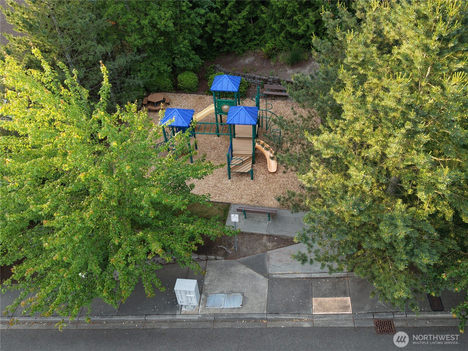 12218 Northeast 203rd Street Bothell, WA 98011 - Photo 39 of 40