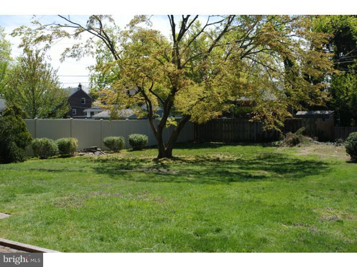 484 Kent Road Springfield, PA 19064 - Photo 14 of 15 Exterior Back
