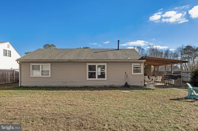 $315,000 | 42 Eastmont Lane, Sicklerville, NJ 08081